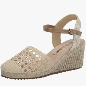Anne Klein Women’s Zida Woven Espadrille Wedge Sandal 8.5 Summer 2” Shoe Neutral